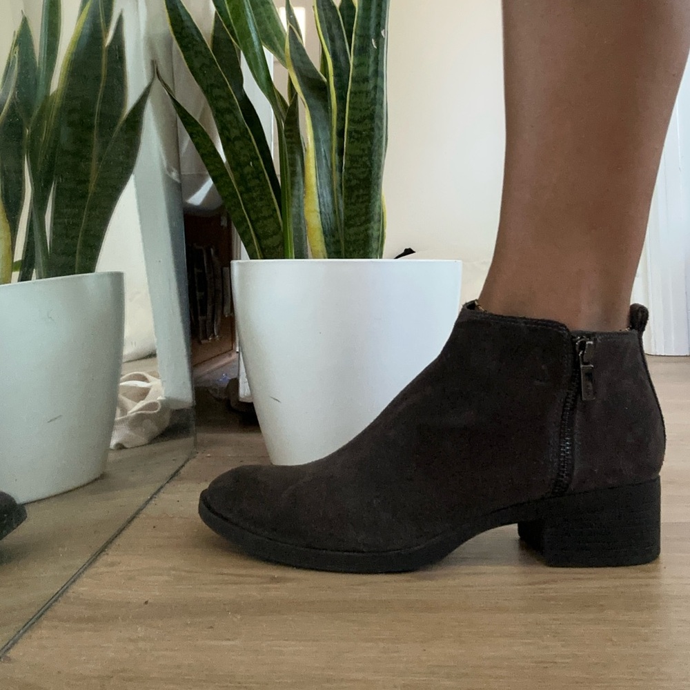 Kenneth Cole Ankle Boots
